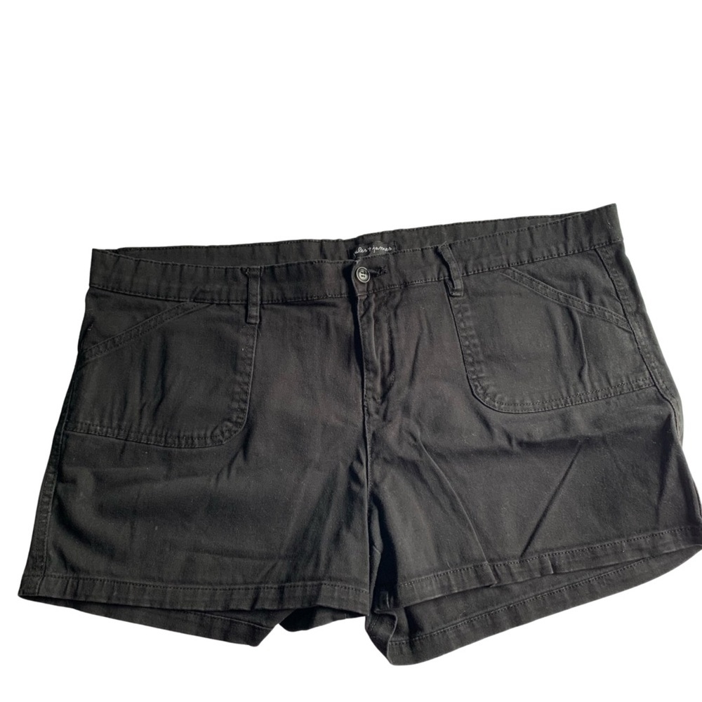 Jules & James Black Plus Size Shorts Ladies Size 14